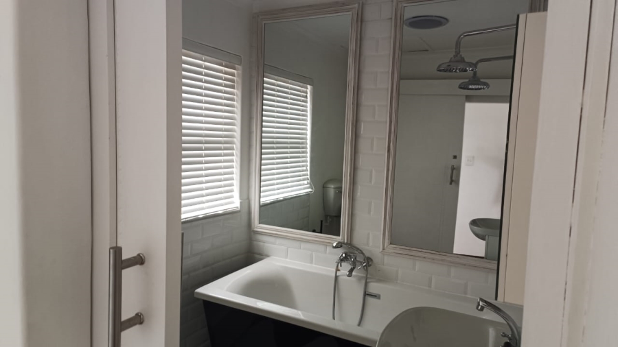 To Let 3 Bedroom Property for Rent in Blouberg Sands Western Cape